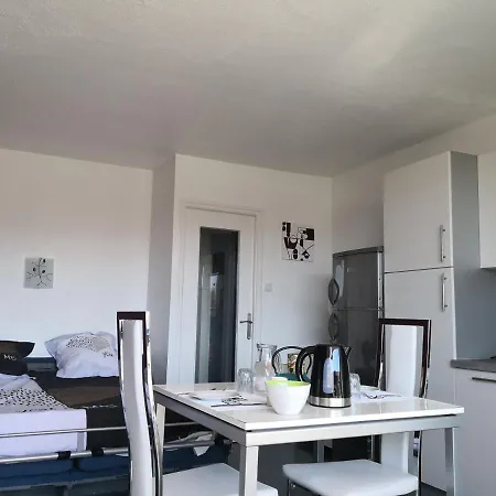 Heliopolis K Int. Village Natu, Clim, Park. Apartment